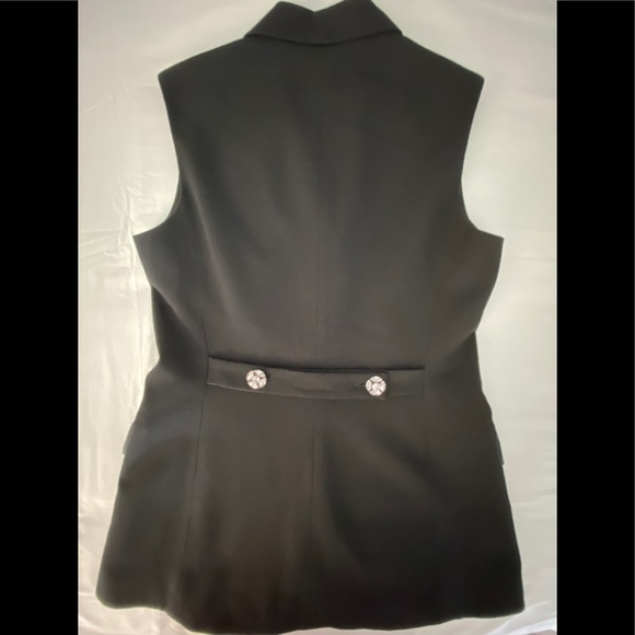 Lillie Rubin Sleeveless Blazer - Picture 2 of 6